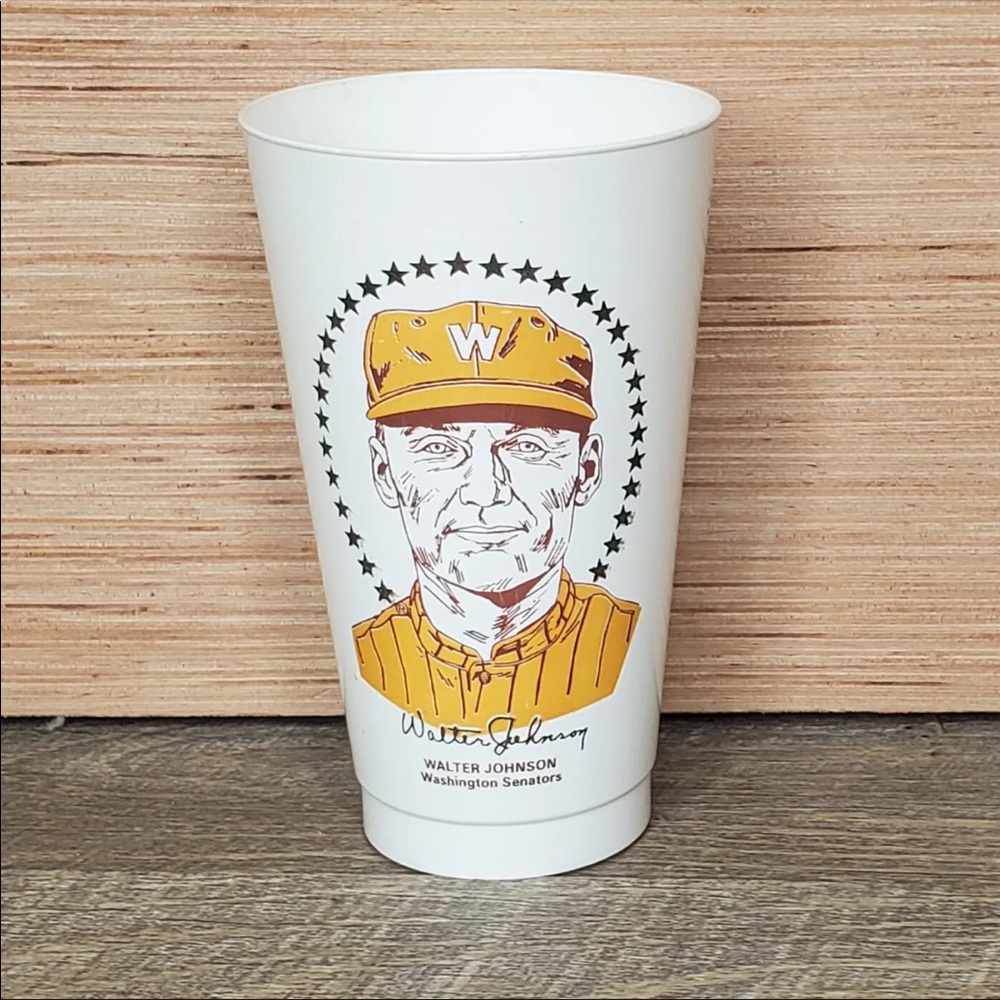 Walter Johnson HOF Collectible Cup 1970s 7Eleven 7-11 Slurpee Vintage Baseball